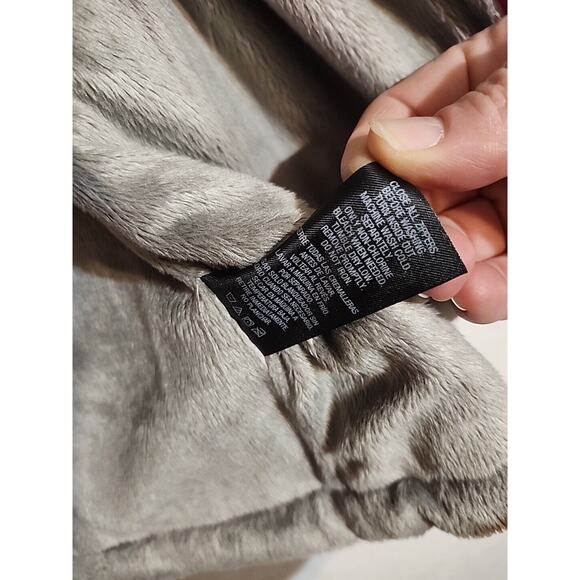 Laura Scott Quilted Vest Red Grey Faux Fur Lining sz Large Pockets - Picture 7 of 9